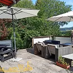 Zuhause Am Wald