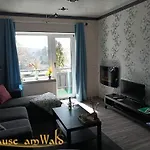 Zuhause Am Wald Apartman