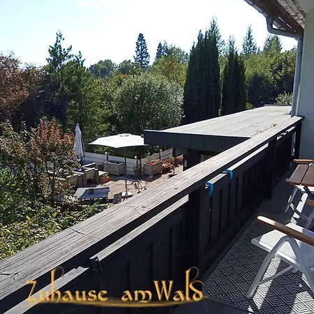 Zuhause Am Wald