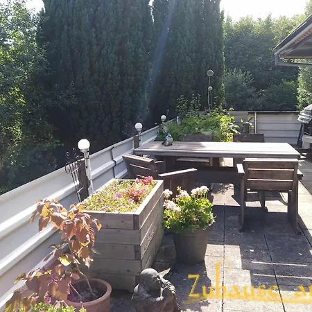 Zuhause Am Wald