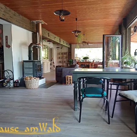Zuhause Am Wald *