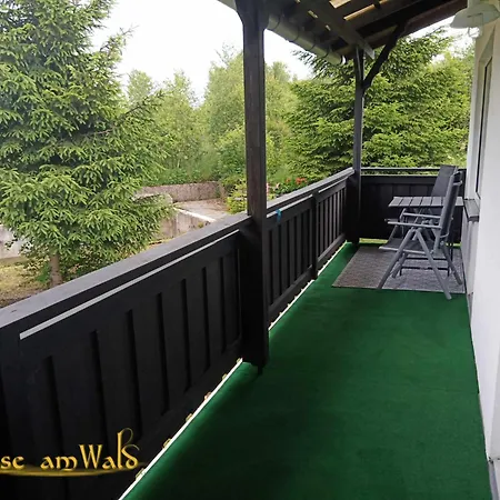 Zuhause Am Wald